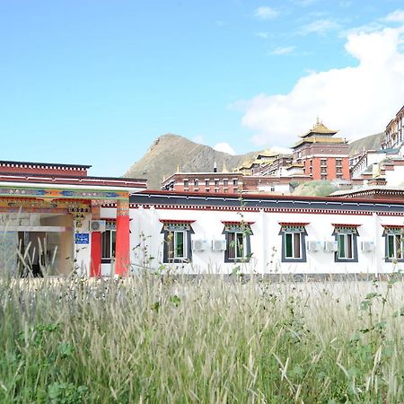 Xigaze Wanrun International Resort Hotel In Tibet מראה חיצוני תמונה