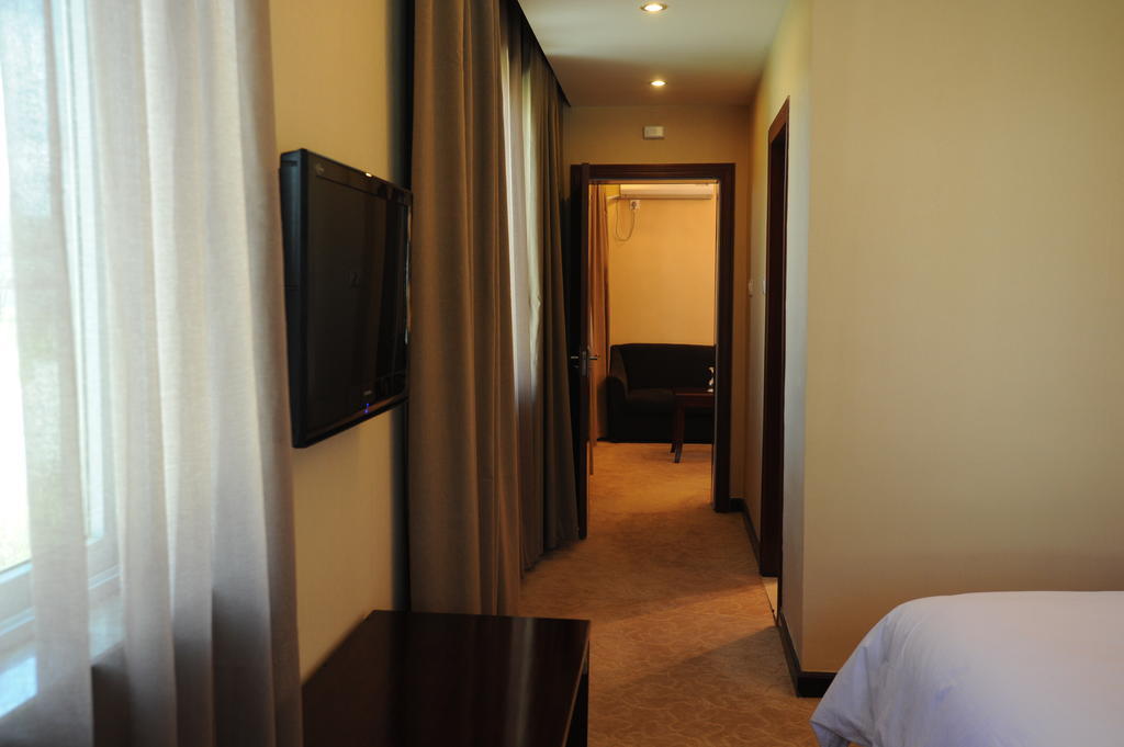 Xigaze Wanrun International Resort Hotel In Tibet חדר תמונה