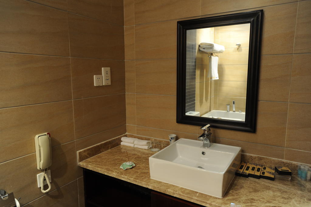 Xigaze Wanrun International Resort Hotel In Tibet חדר תמונה