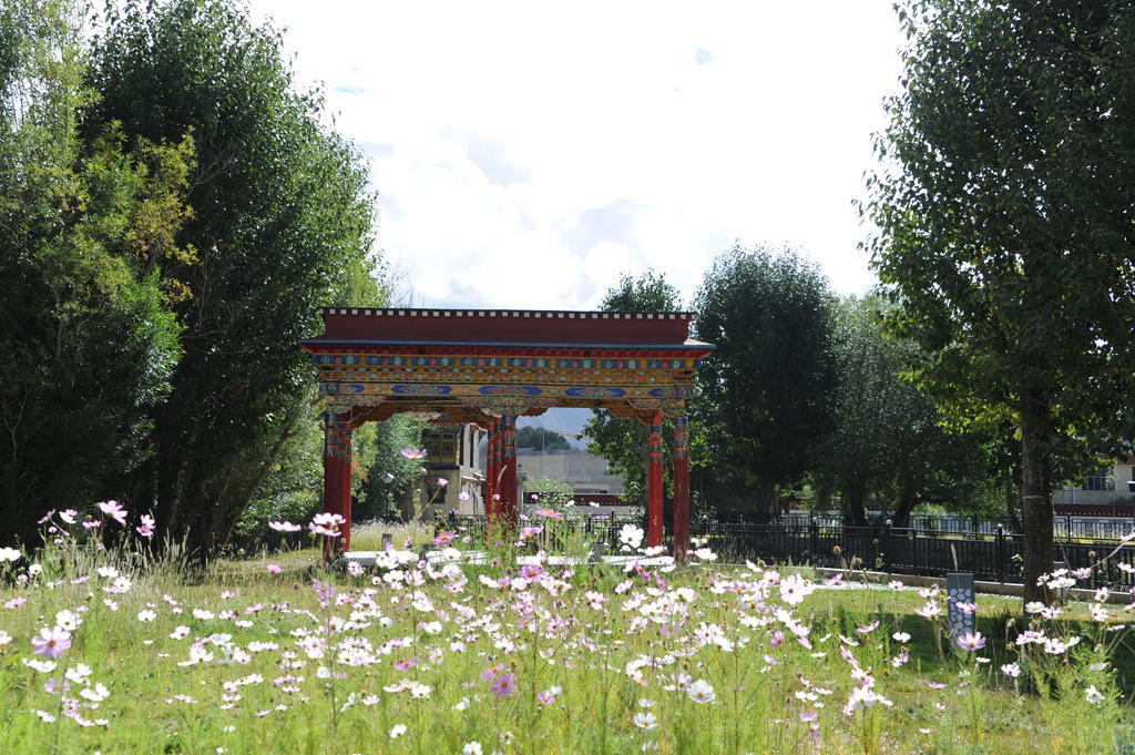 Xigaze Wanrun International Resort Hotel In Tibet מראה חיצוני תמונה
