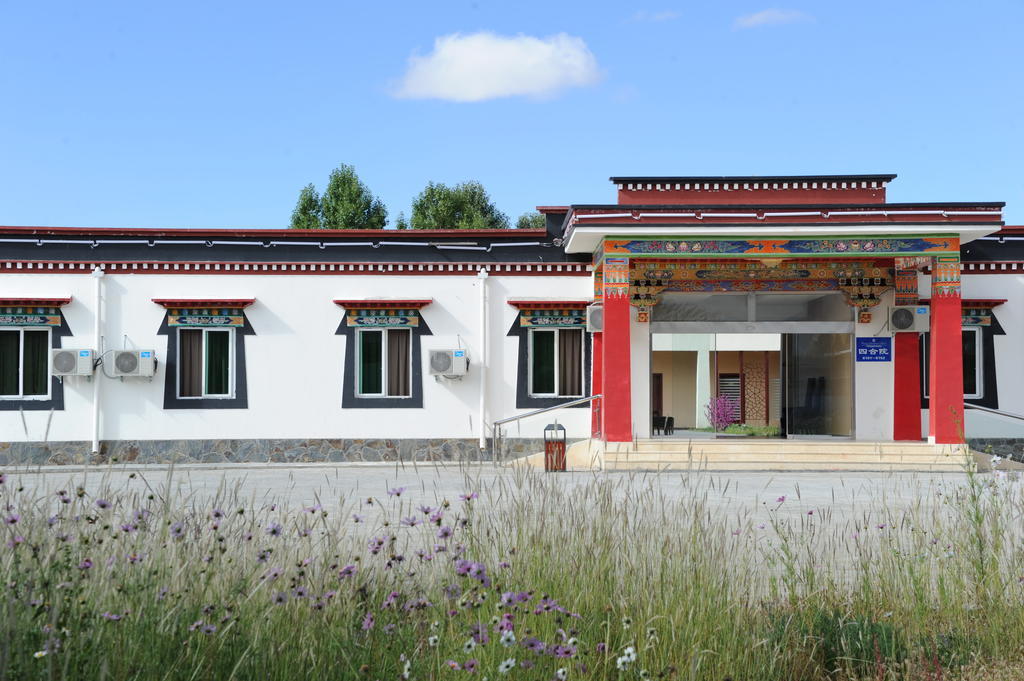 Xigaze Wanrun International Resort Hotel In Tibet מראה חיצוני תמונה